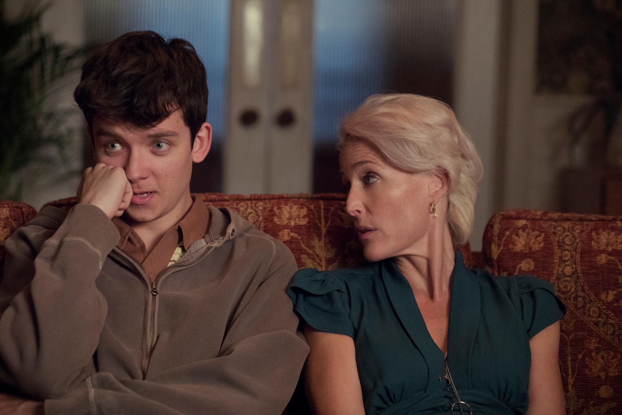 Dr. Jean Milburn, portrayed by Gillian Anderson, faces a rollercoaster of emotions in Season 3. Her unexpected pregnancy with Ola`s father, Jakob, brings both joy and challenges. However, a paternity test hints at a shocking revelation, potentially causing tension in her seemingly idyllic relationship with Jakob.